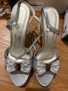 (Category: ) located in . Submitted by mytreasure18 (Listing ID 1280963880, Image 1). Description: .