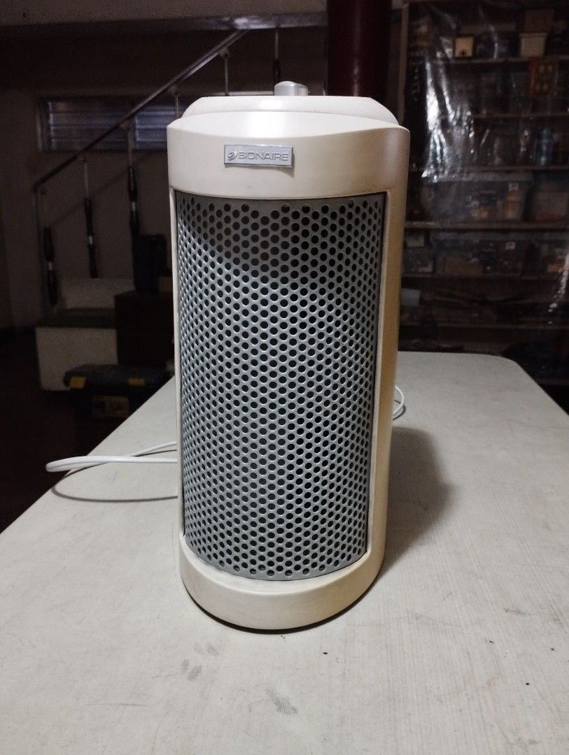 Bonaire Air Purifier BAP 706 (Category: Air Conditioning and Heating) located in Manila. Submitted by bokness (Listing ID 1280826980, Image 1). Description: Bonaire Air Purifier BAP 706 no issues Location Edsa Munoz QC.