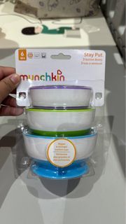 (Brand new) Munchkin Stay Put™ Suction Bowl 3 Pack - Purple/Green/Blue
