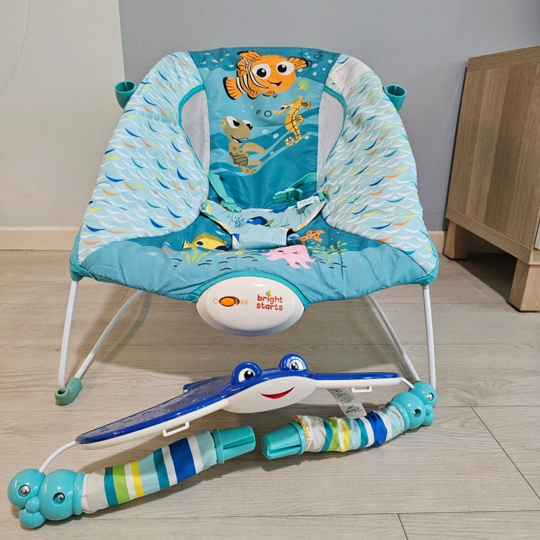 Bright starts disney top baby finding nemo rocker