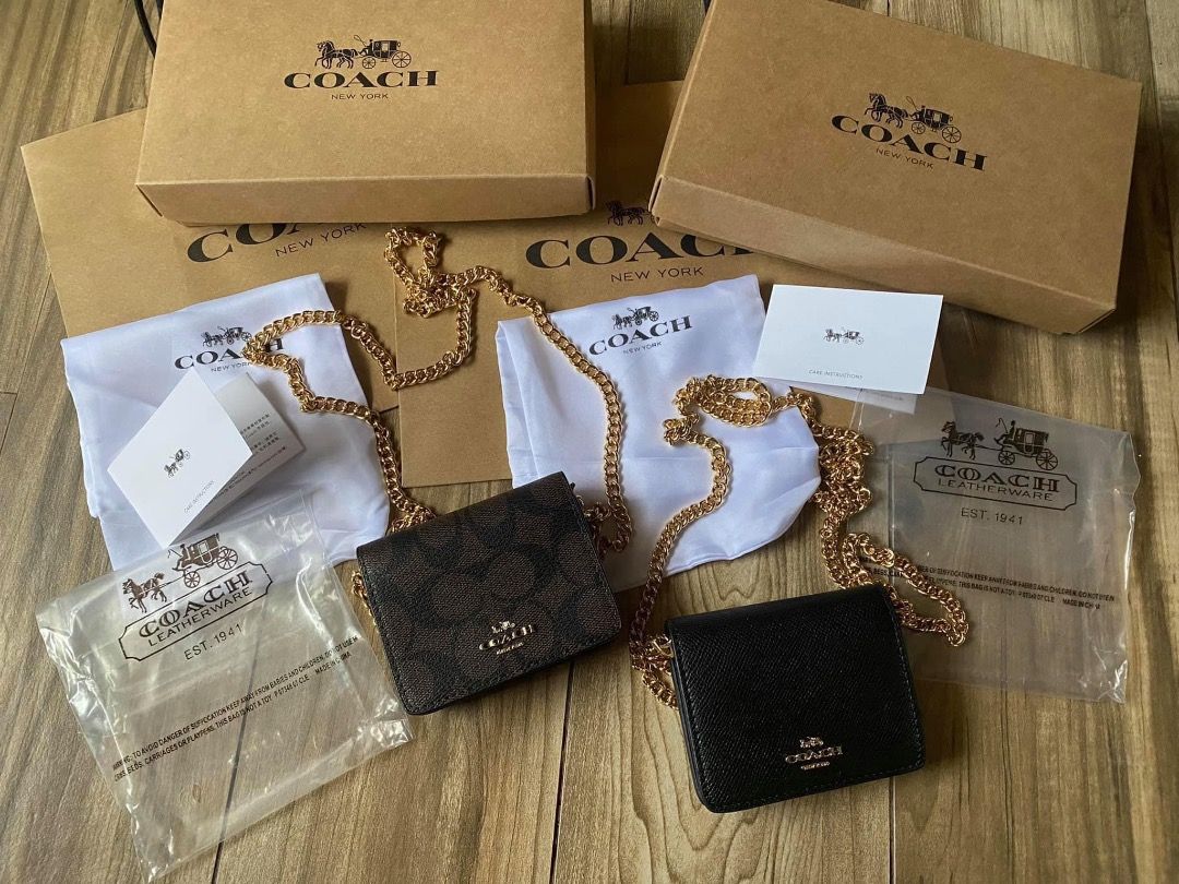 C0ach mini chain wallet, Women's Fashion, Bags & Wallets, Wallets ...
