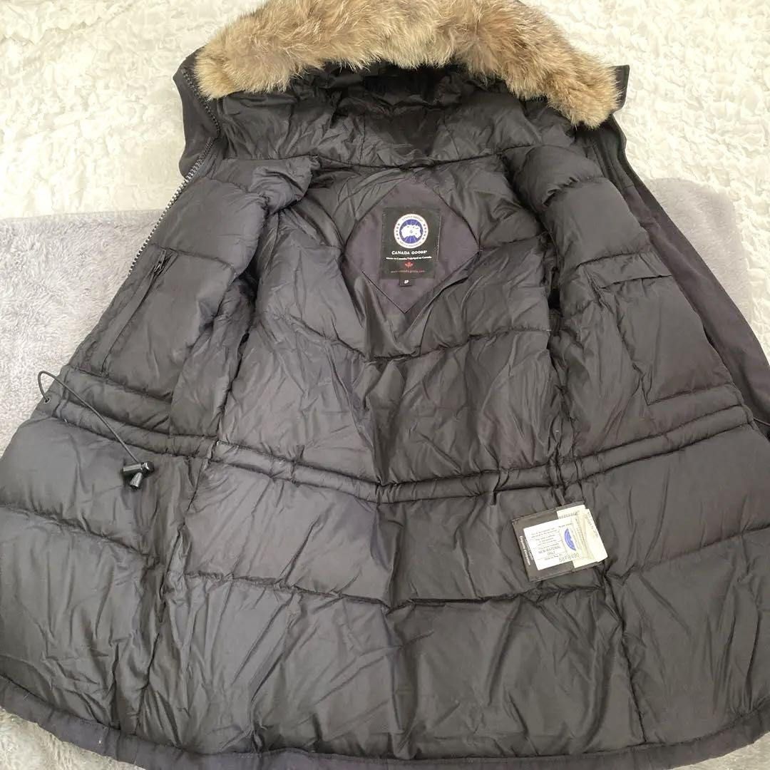 Canada goose charlotte parka sale