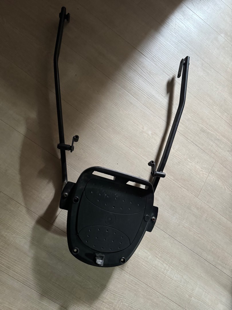 Cb400 box rack, Motorcycles, Motorcycle Accessories on Carousell