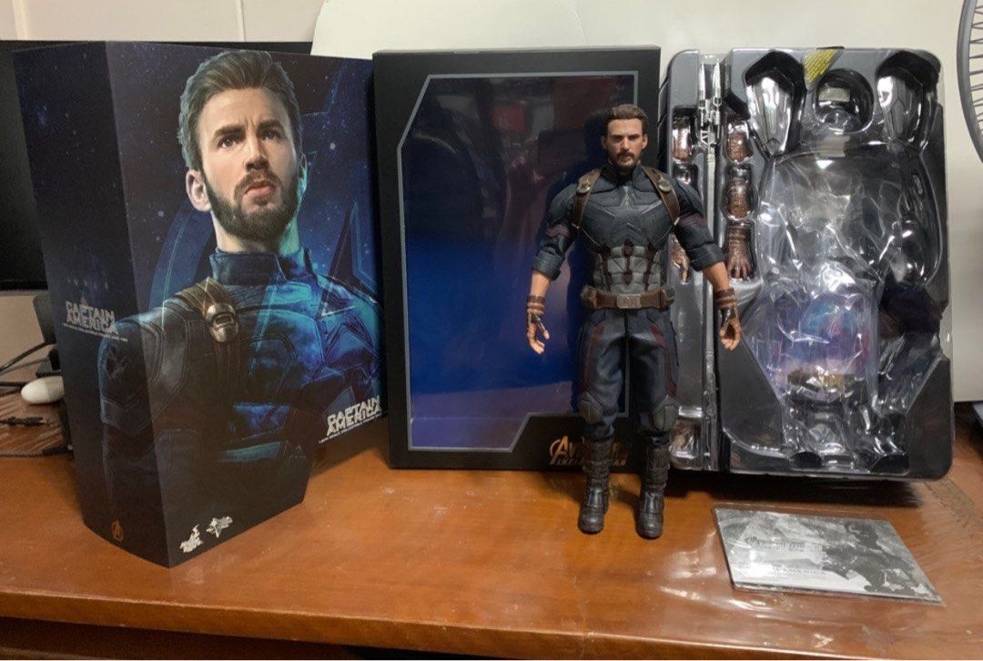 Hot toys black panther for sale clearance