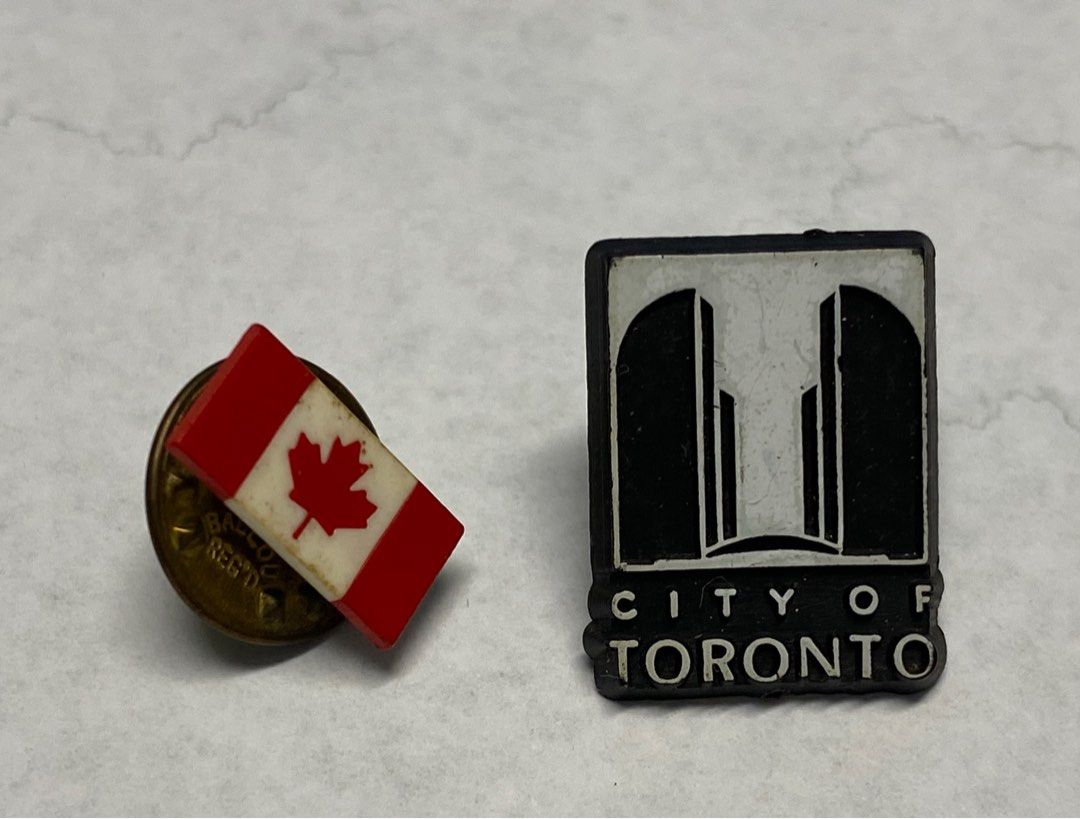 Collar Pins (Category: Other Merchandise) located in Singapore. Submitted by iwest (Listing ID 1280856475, Image 2). Description: Canadian Souvenirs. Unused. Both together $1 only..