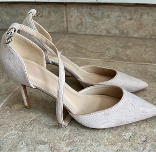 Affordable heels hotsell