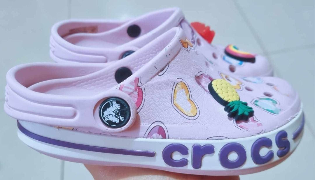 Crocs 175 on sale