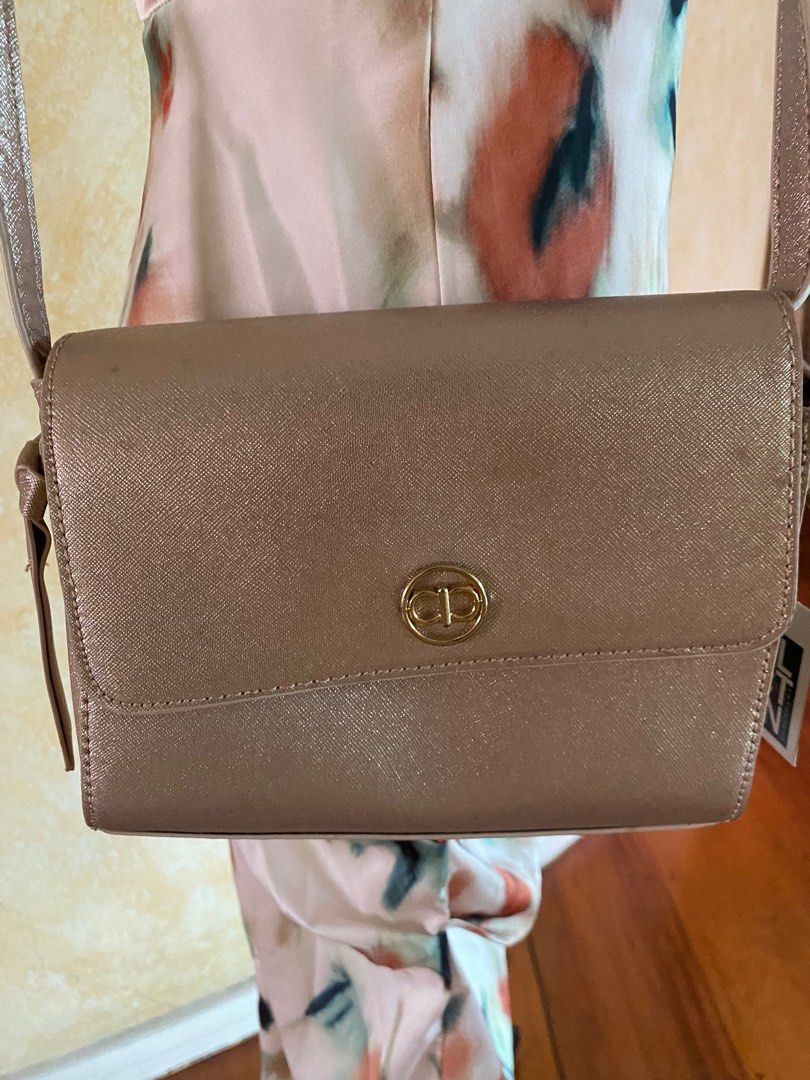 Burberry handbags discount debenhams