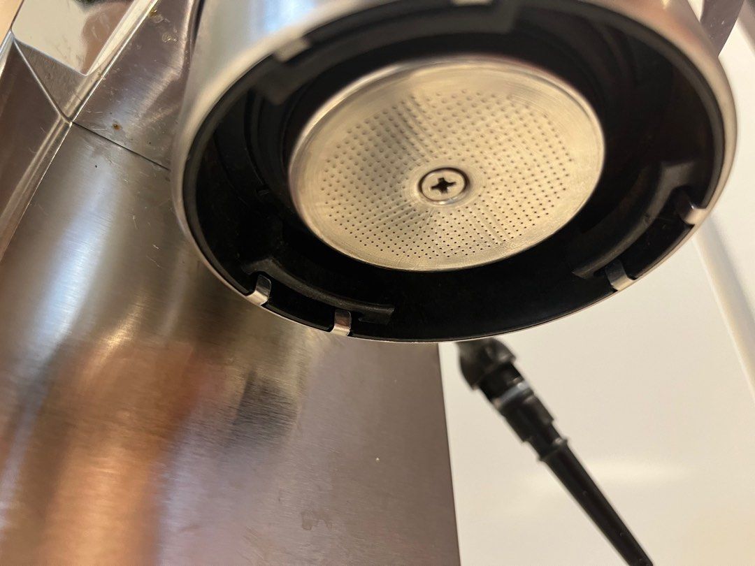 Delonghi Dedica EC685 (Well used, steam wand modded) Comes with full