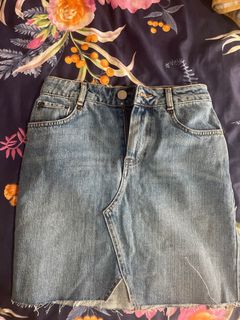 (Category: ) located in . Submitted by r.sellsssss (Listing ID 1280902533, Image 1). Description: .