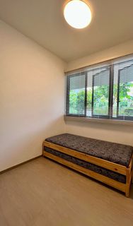 (Category: ) located in . Submitted by high555 (Listing ID 1280839741, Image 1). Description: .