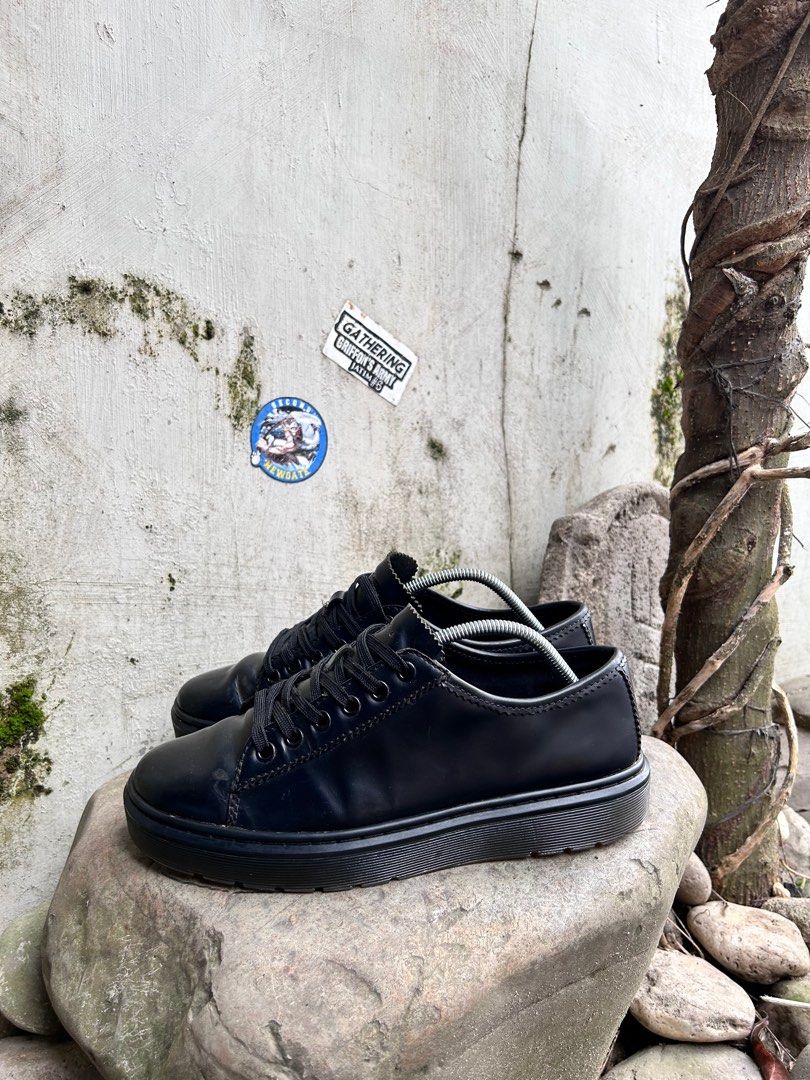 Dr.Martens Farrell Fesyen Pria Sepatu Sneakers di Carousell