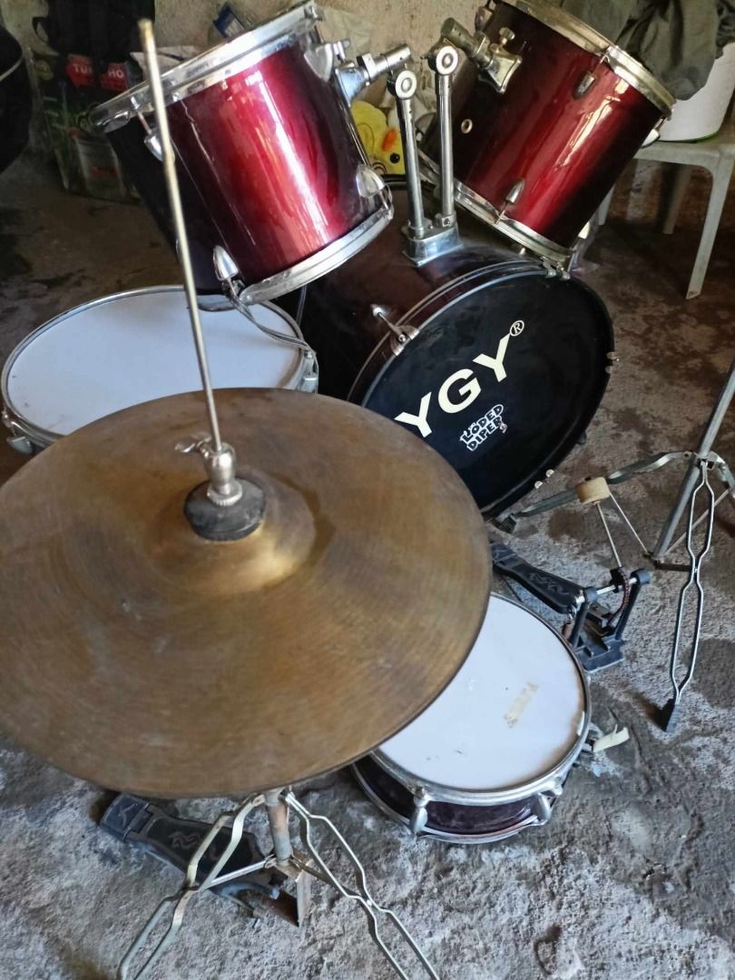 DRUM SET USED AND SECOND HAND DRUM SET FROM DUBAI, Hobbies & Toys