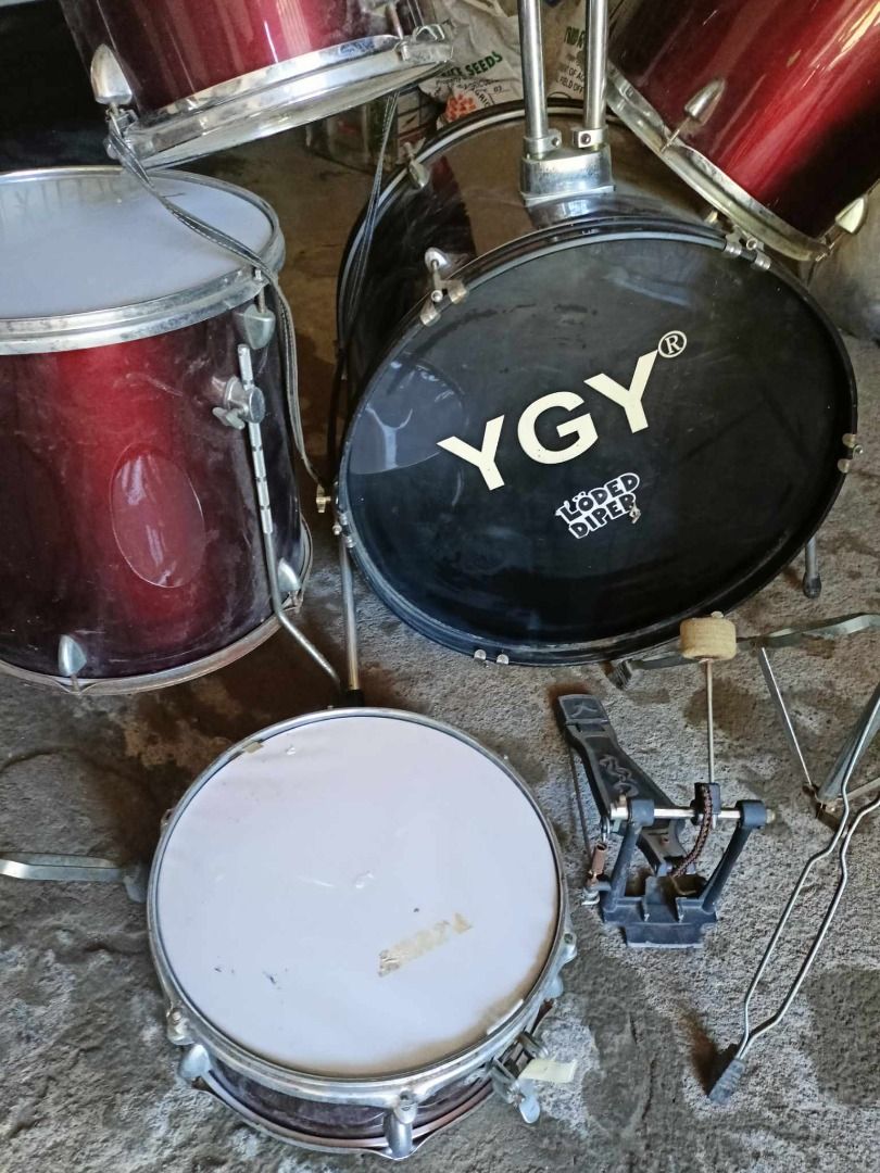 DRUM SET USED AND SECOND HAND DRUM SET FROM DUBAI, Hobbies & Toys