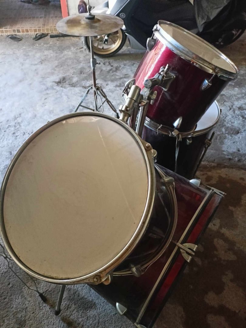 DRUM SET USED AND SECOND HAND DRUM SET FROM DUBAI, Hobbies & Toys, Music & Media, Musical