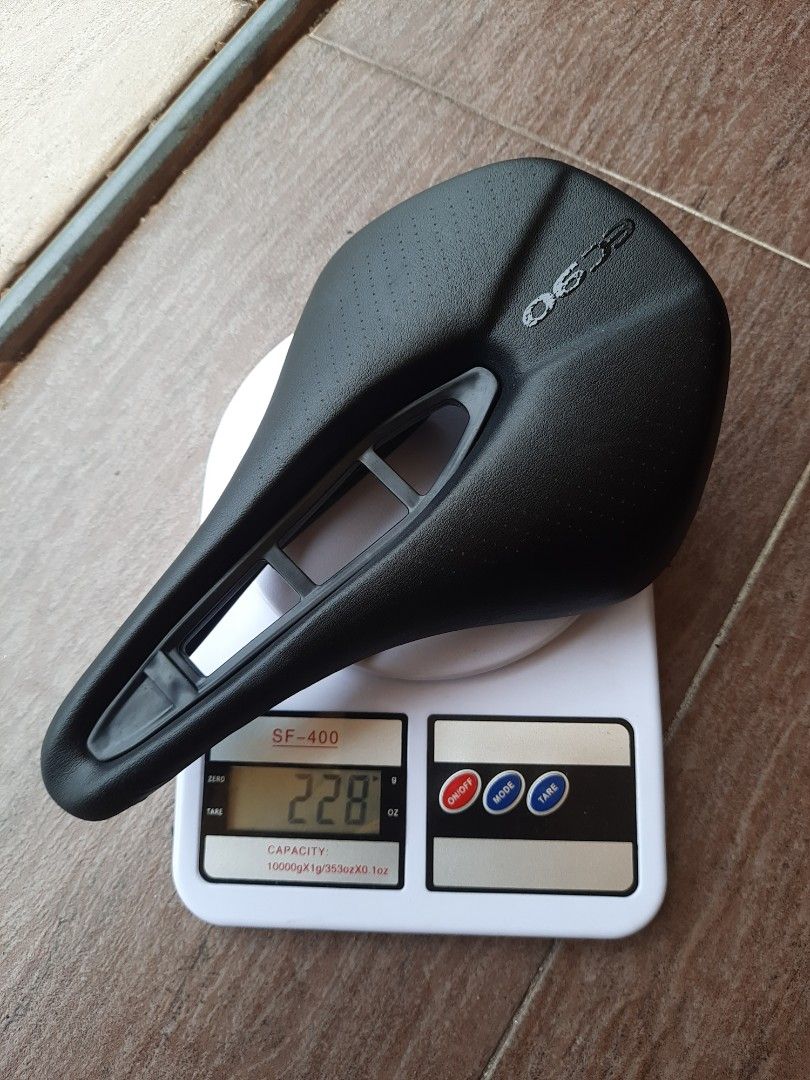 Ec90 sales saddle carbon