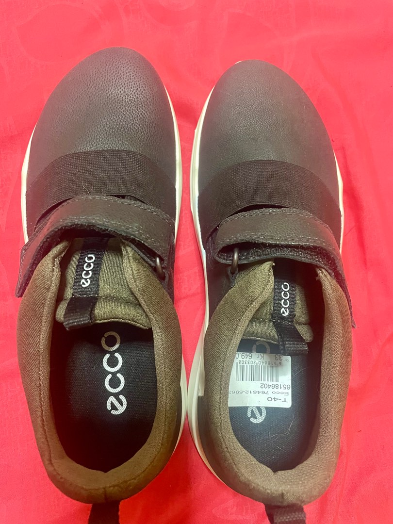 Ecco 33 sales