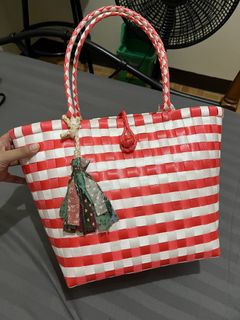 (Category: ) located in . Submitted by sofab.clothes (Listing ID 1280960665, Image 1). Description: .