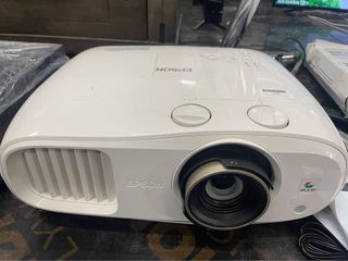 Epson Home Theater LCD Projector Model H959B