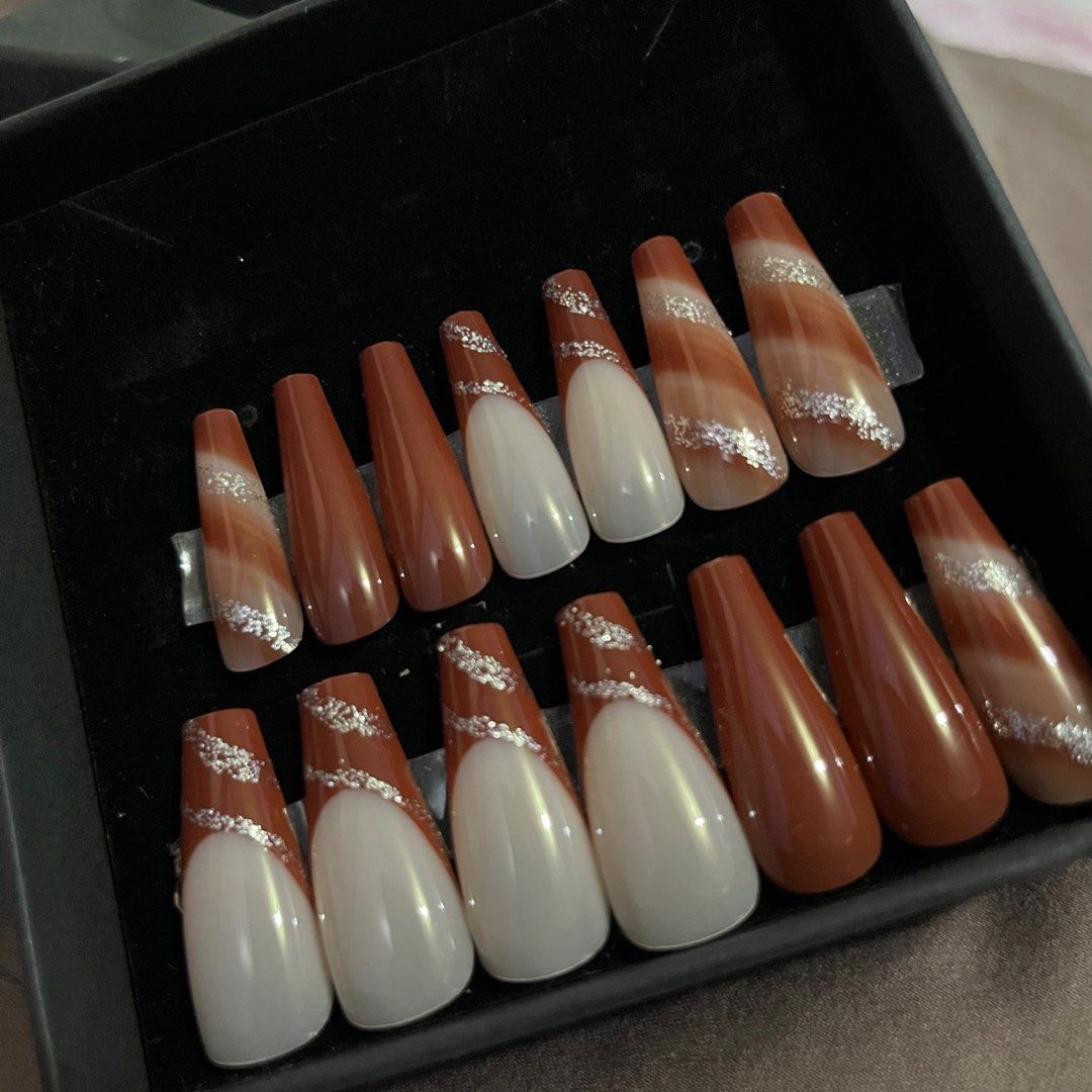Fake Nail Extensions (Category: Hands & Nails) located in Cabuyao City. Submitted by kekeke06 (Listing ID 1280809845, Image 3). Description: Brand new nail extensions (14 pcs ONLY) comes with adhesive and a nail file. Comes with pretty box and is perfect for gifting. .