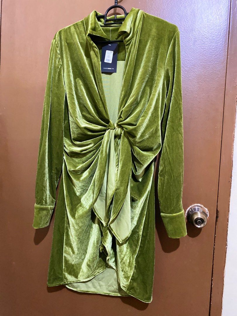 Fashion Nova Green Velvet Dress large brand new