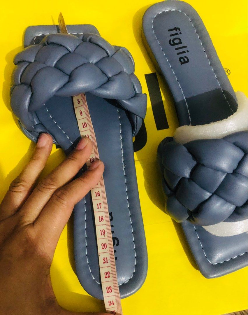 Figlia flat store sandals