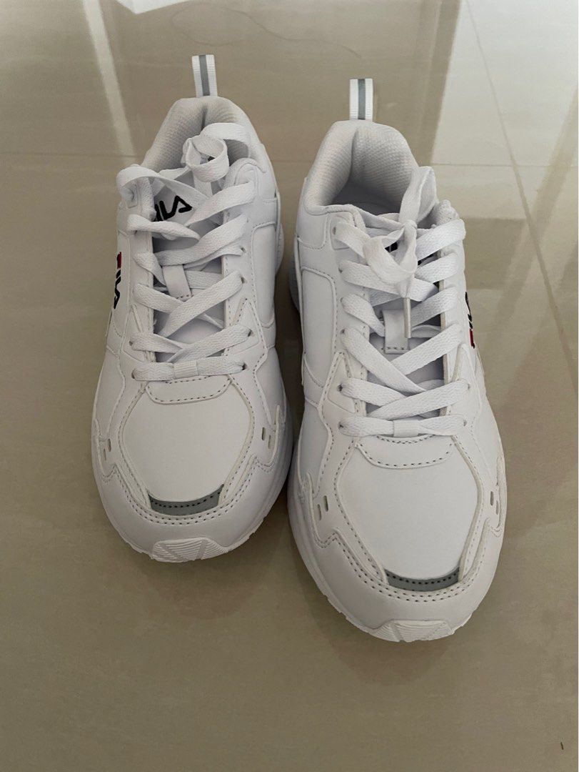 fila all white sneakers Luxury Sneakers Footwear on Carousell