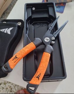 https://media.karousell.com/media/photos/products/2024/1/20/fishing_pliers_kastking_1705734049_1173cc87_thumbnail.jpg