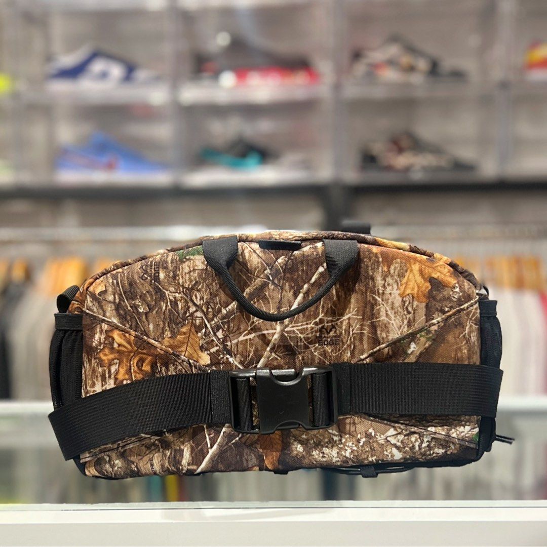 F/W 19 Supreme Waist Bag Real Tree Camo, Women's Fashion, Bags
