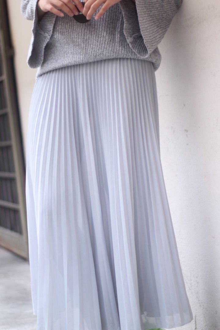 Grey pleated new arrivals skirt 50