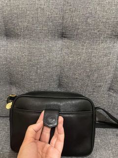 Gucci Classic Box Leather  Camera Bag