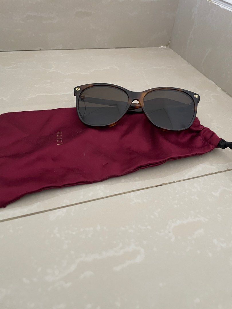 Gucci Sunglasses GG024S 002 S58 Barang Mewah Aksesoris di Carousell