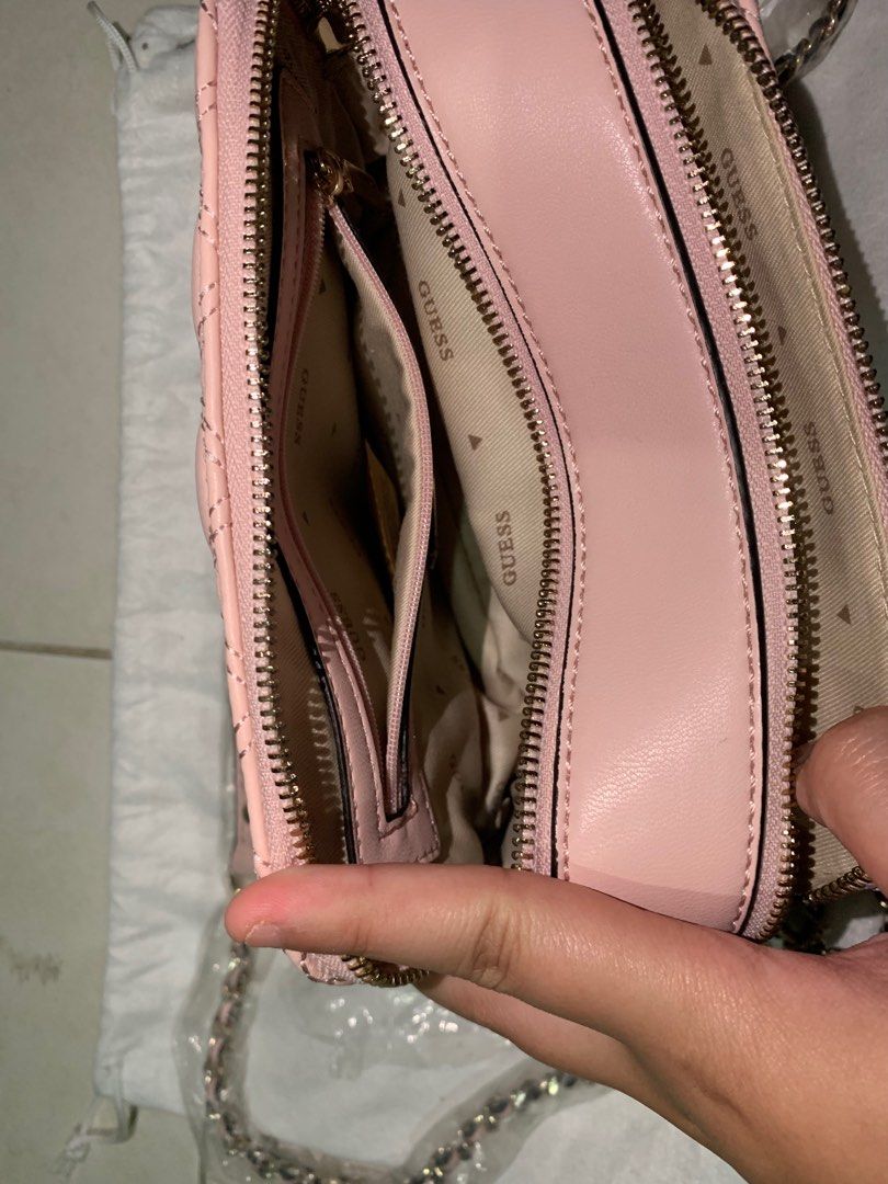 Guess handbags clearance discount canada