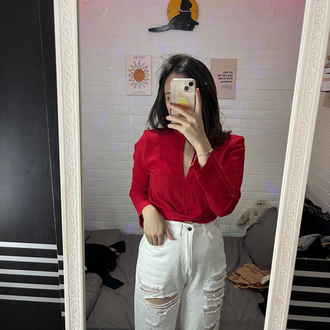 H M RED TOPS Fesyen Wanita Pakaian Wanita Atasan di Carousell