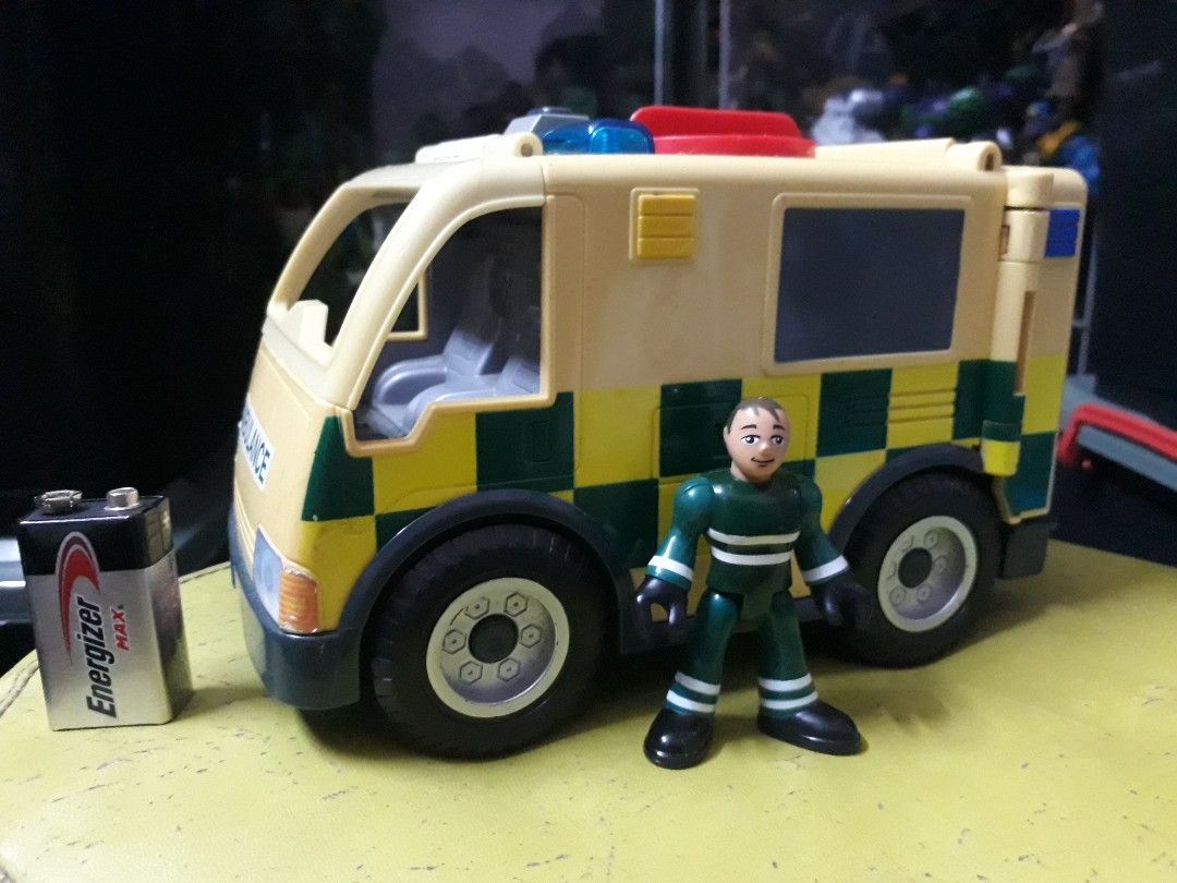 imaginext ambulance