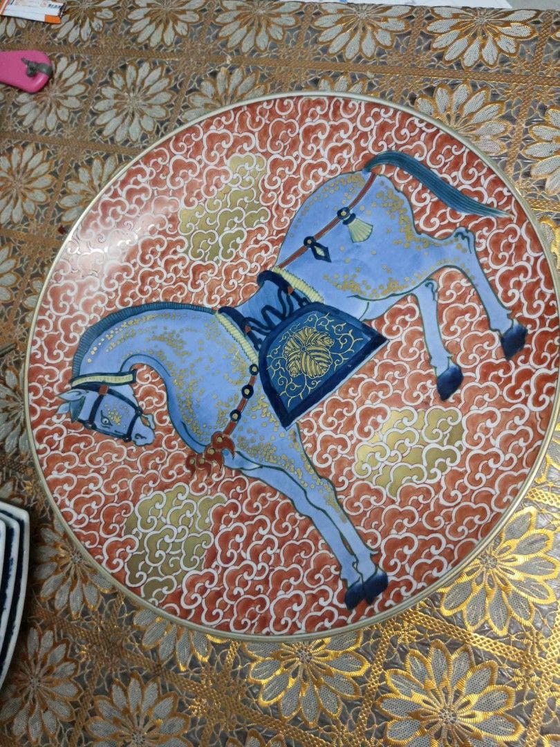 (Japan surplus) Vintage big plate (Category: Other Kitchenware & Tableware) located in Bulacan. Submitted by dacleslest16486 (Listing ID 1280989493, Image 1). Description: .