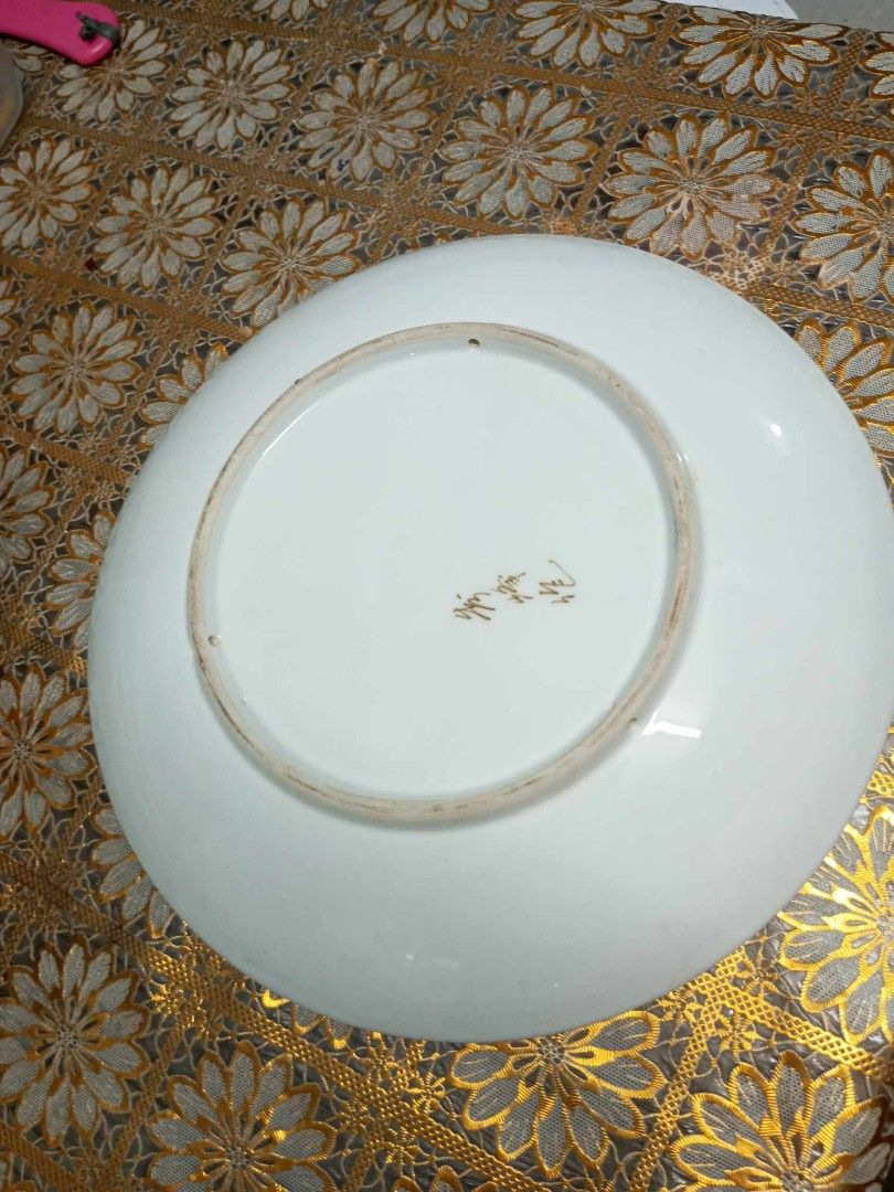 (Japan surplus) Vintage big plate (Category: Other Kitchenware & Tableware) located in Bulacan. Submitted by dacleslest16486 (Listing ID 1280989493, Image 2). Description: .