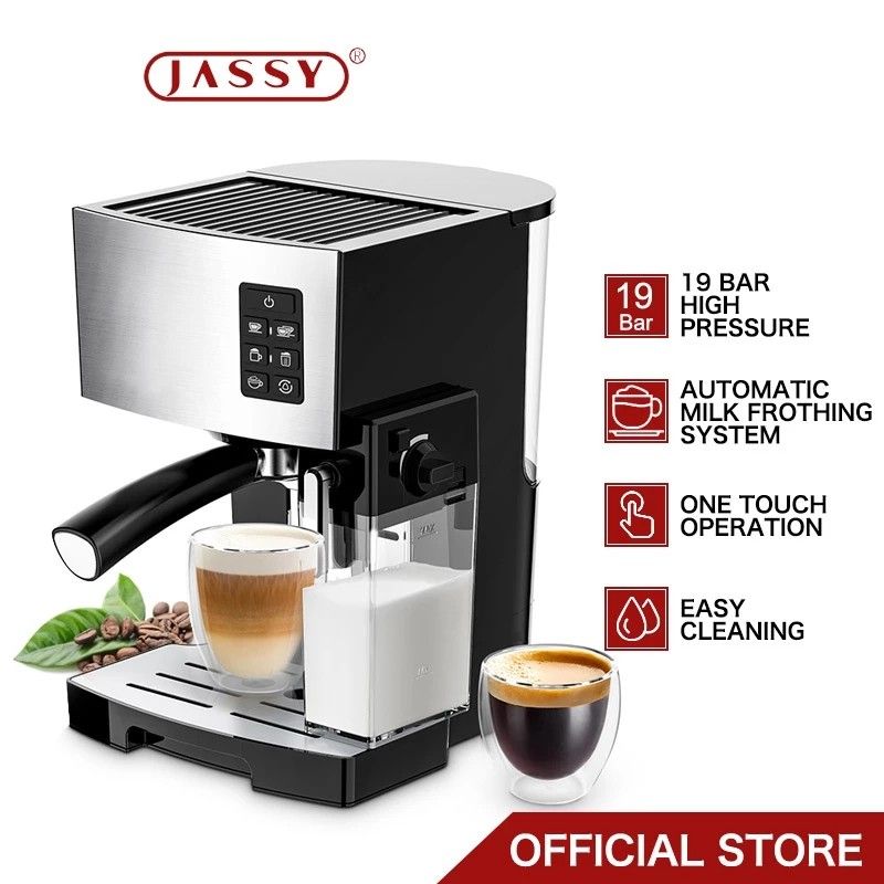 Coffee machine with milk tank clearance