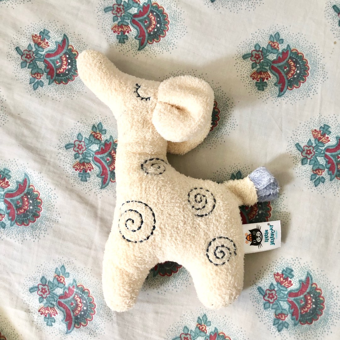 Jellycat rattle, Babies & Kids, Infant Playtime on Carousell
