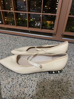 （分類：）位於 。 由 wahahatogether 提交（商品編號 1280955690，圖片 1）。簡介： 。