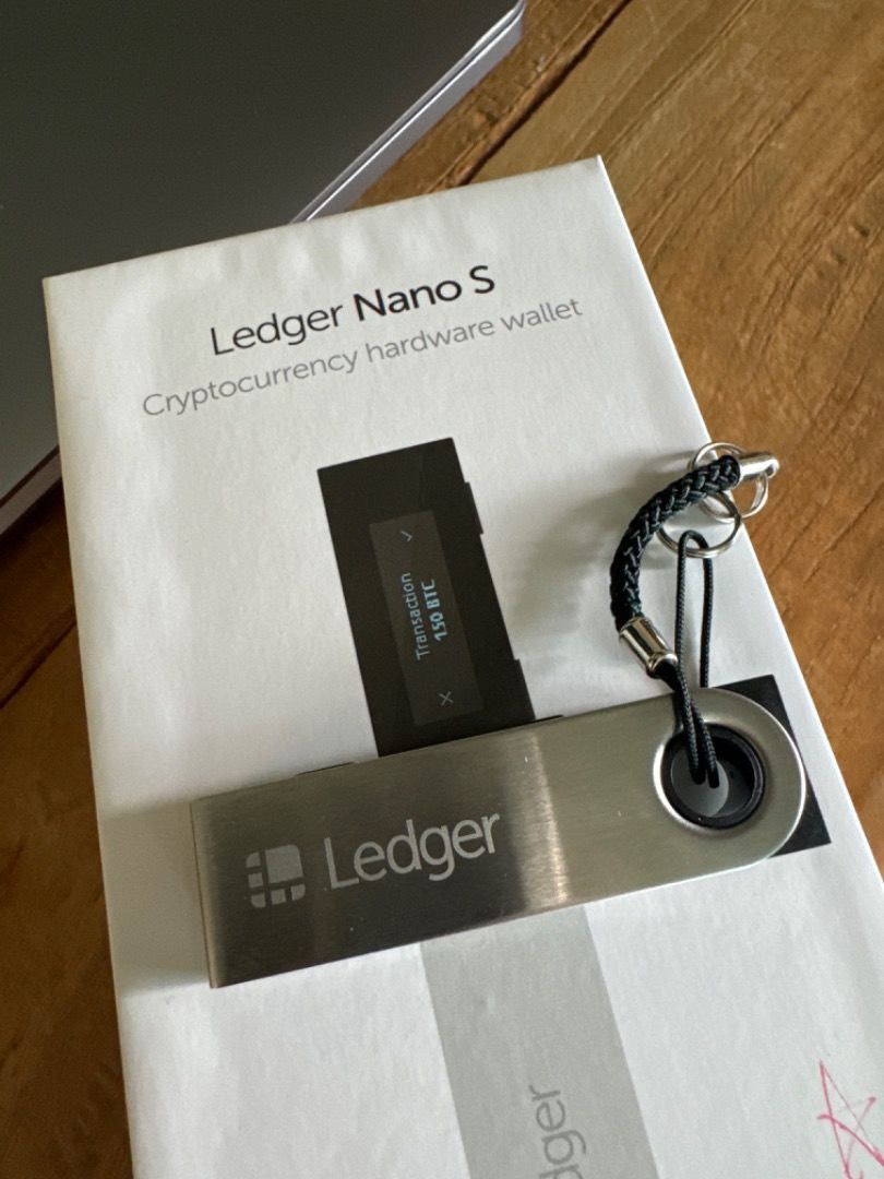 Ledger Nano s, 電腦＆科技, 電腦周邊及配件, 硬碟及儲存器- Carousell