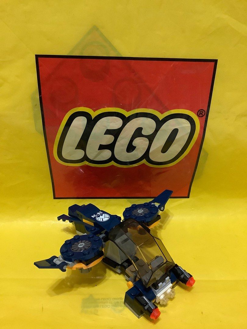 LEGO SUPER HEROES SHIELD Agent s Jet Flyer OR Hawkeye s Jet Fighter OR Green Lantern s Construct Spaceship OR Batman Batboat Bat Jetski ALL