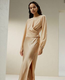(Category: ) located in . Submitted by fashionwarlove (Listing ID 1280946739, Image 1). Description: .