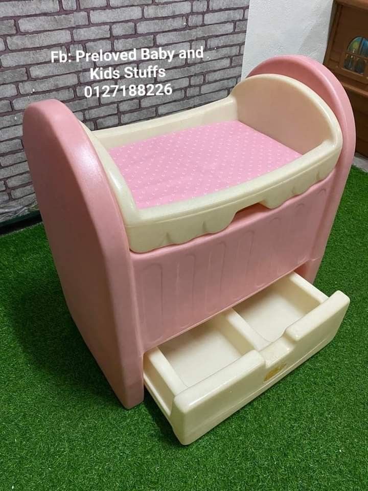 Little tikes hot sale doll cradle