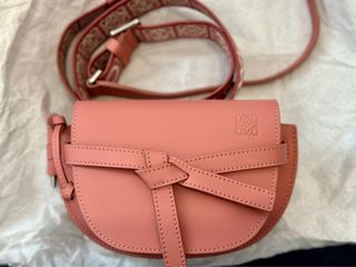 （分類：）位於 。 由 bliss_mm 提交（商品編號 1279105945，圖片 1）。簡介： 。