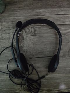 Logitech H111 headset with mic