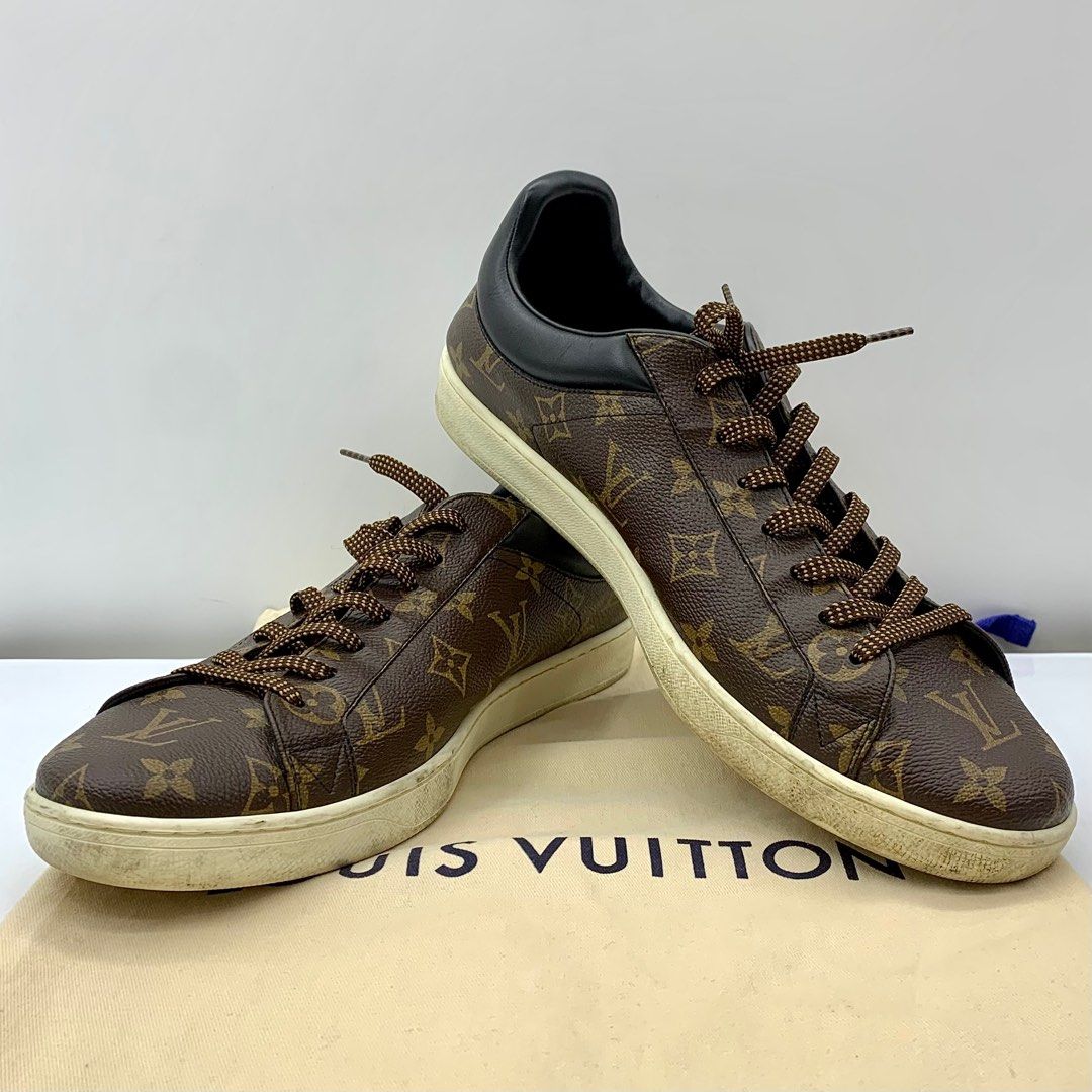 Replica louis vuitton loafers deals