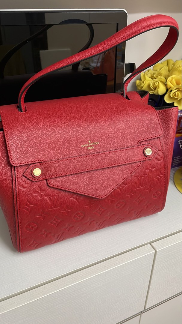Louis vuitton outlet trocadero empreinte