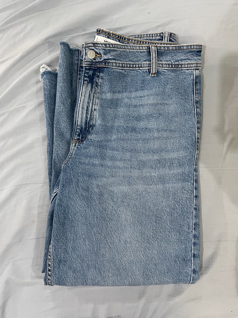 Mango- Catherine Wide Legs Jeans, Women's Fashion, Bottoms, Jeans on ...