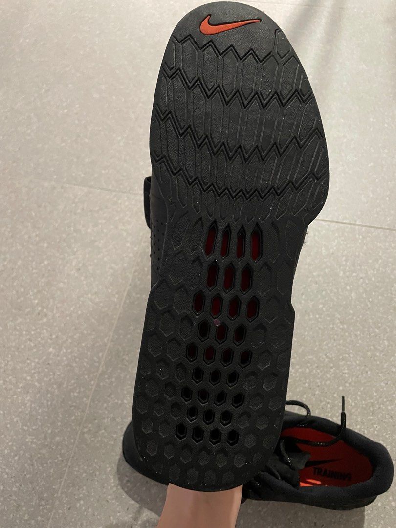 Weightlifting shoes hotsell nike romaleos 3